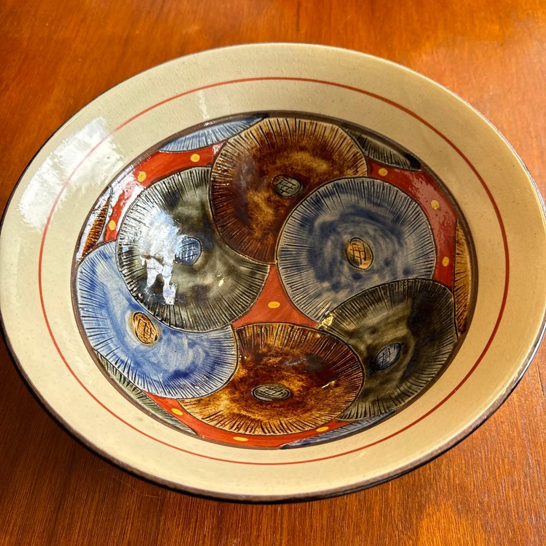 小橋川太郎 赤絵大鉢 壺屋焼.小橋川太郎.赤絵の深鉢.新品未使用