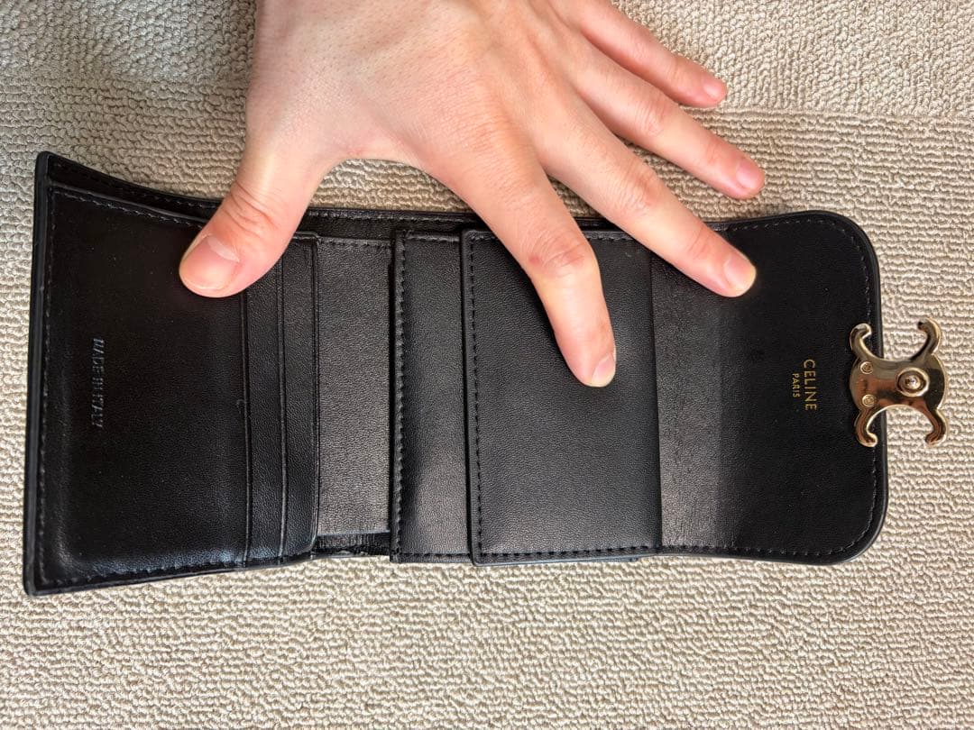 CELINE ブラック 三つ折り財布 トリンオフ