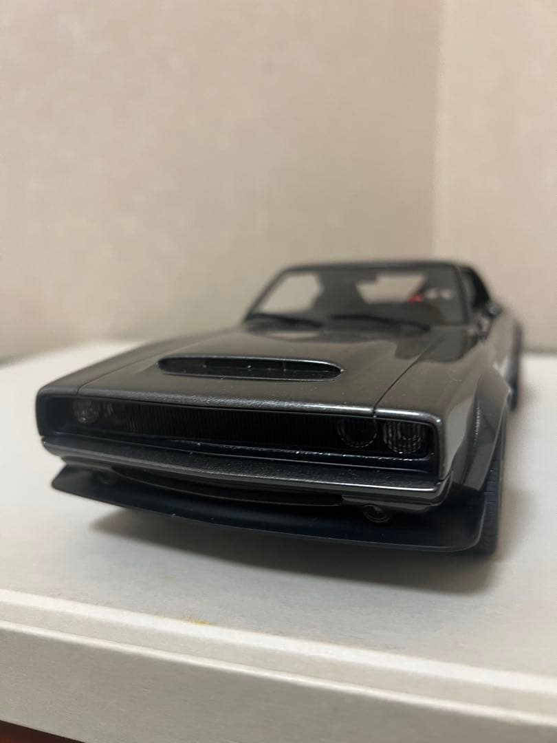 早い者勝ち　 京商 GT SPIRIT 1/18 ダッジスーパー チャージャー