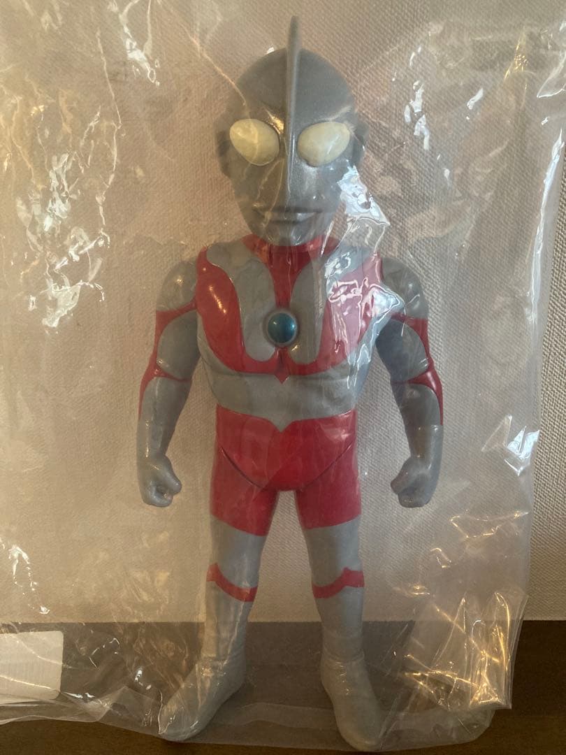 進撃の巨人 リヴァイ USJ限定 微笑みバージョンの通販はau PAY