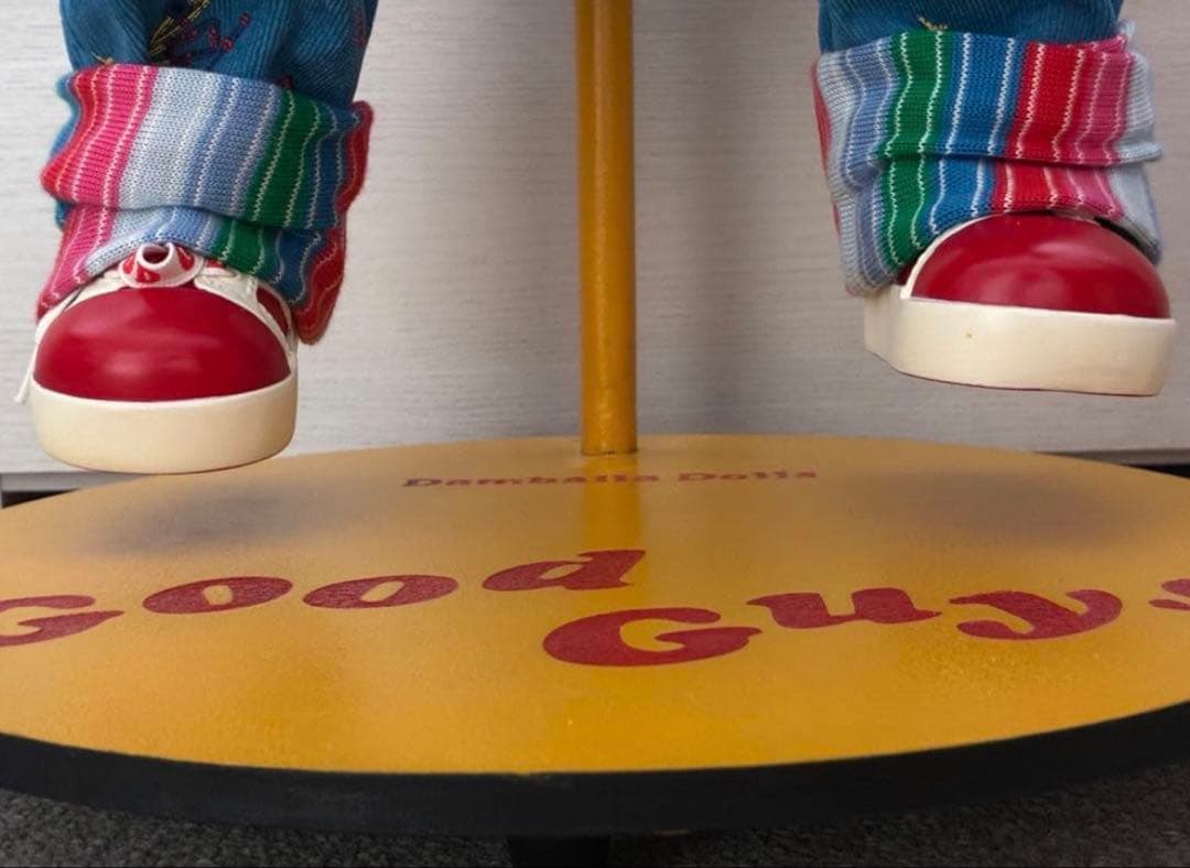 チャッキー　等身大　ドールスタンド　チャイルドプレイ　グッドガイ