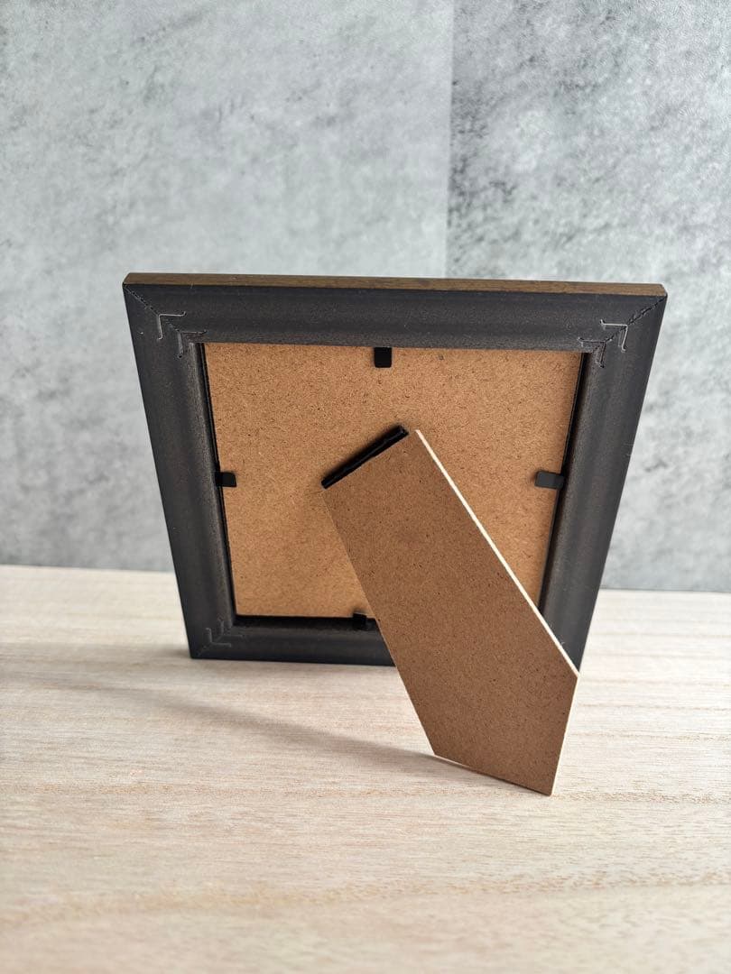 セミの抜け殻 イラスト 原画 額付き｜ハンドメイド アート インテリア｜一点もの