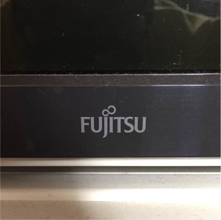 FUJITSU パソコン 早めに購入お願いします