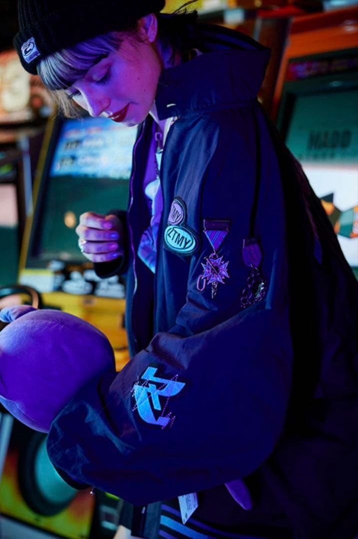 ずっと真夜中でいいのに　ずとまよ　テクノプア　バーシティジャケット　ネイビー　Ｌ