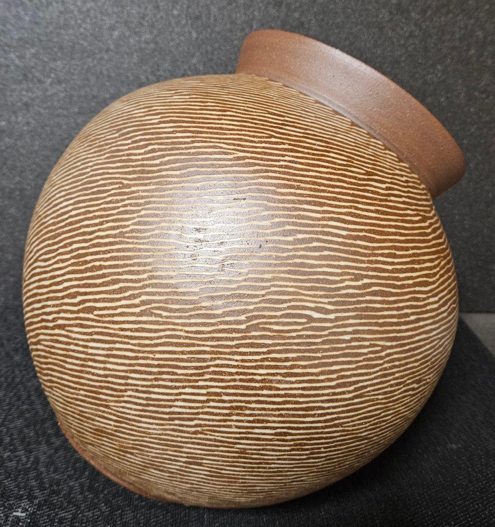 園田幸泰 作 焼〆象嵌 線文様 大壺 花入れ 花生 華道具 花器