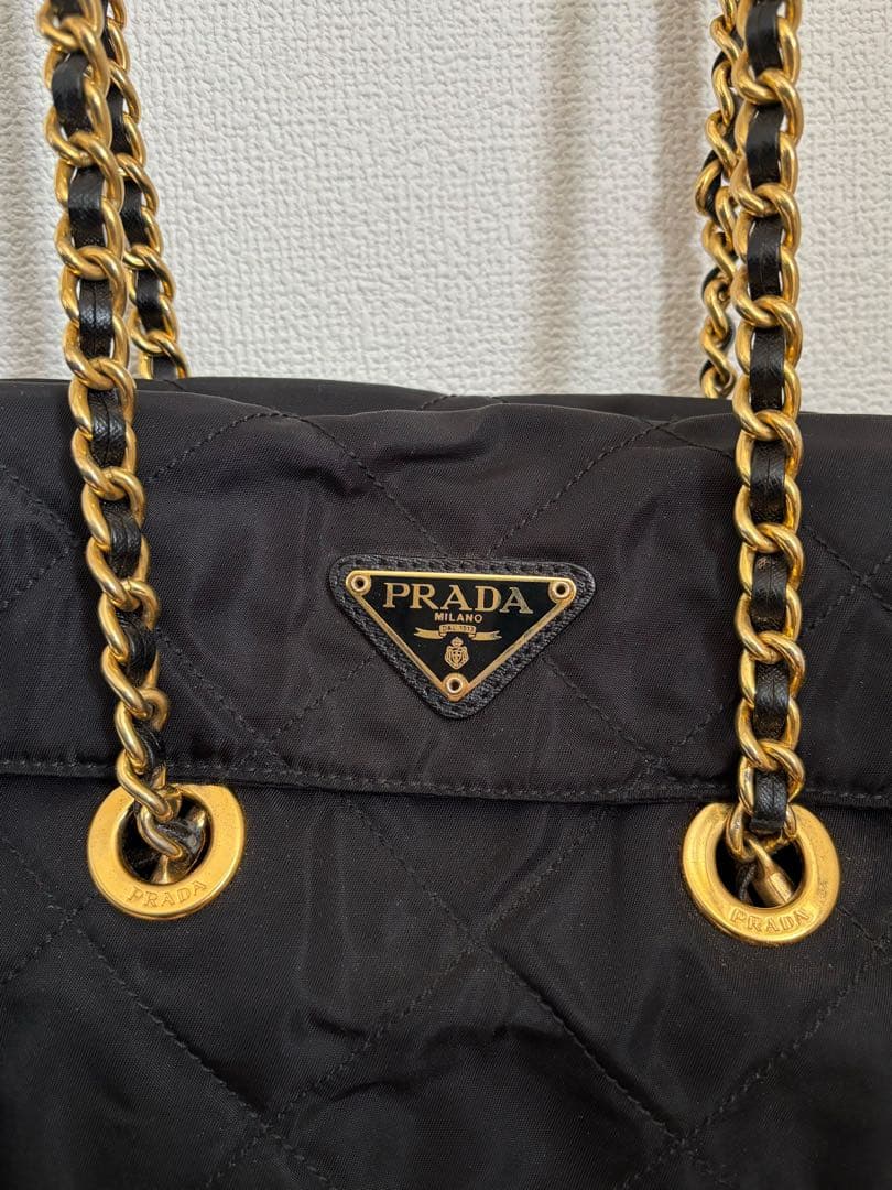 美品✨️【PRADA】 ミニチェーンショルダーバッグ ロゴ 正規品 白タグカード