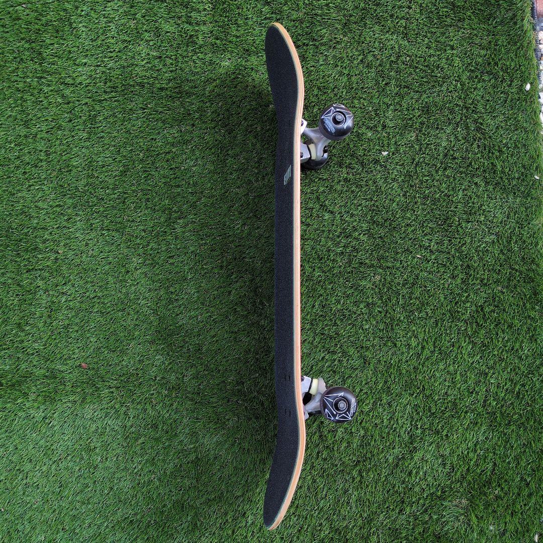 BAKER コンプリートスケートボード レッド/ブラック