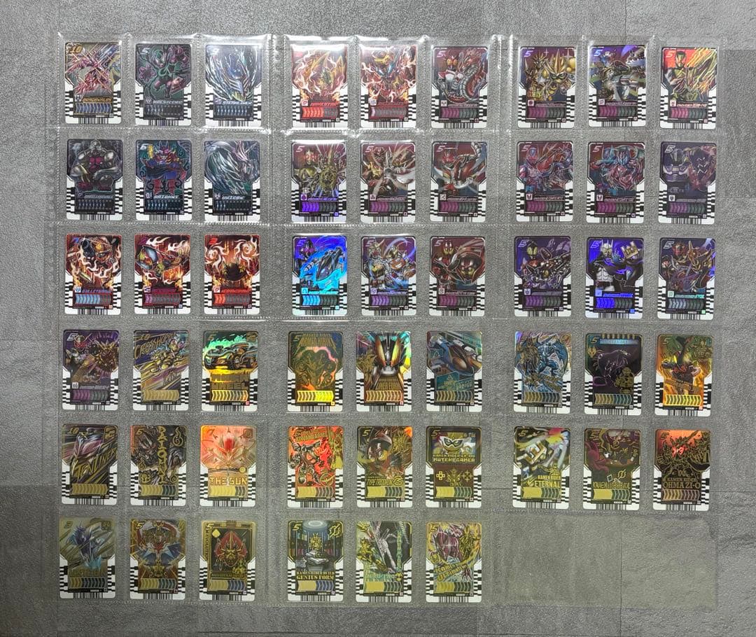 仮面ライダーガッチャード　ライドケミートレカ　　872種類　まとめ売り