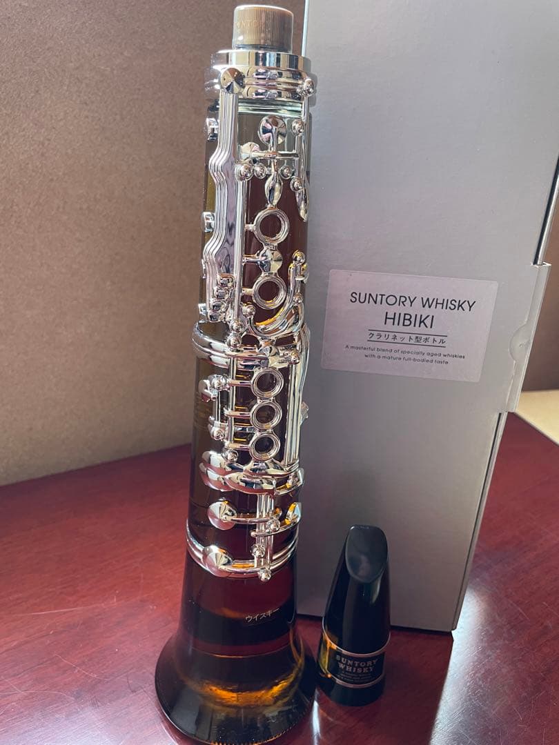 サントリー ウィスキー 響 クラリネット型ボトル 500ml 43% サントリー
