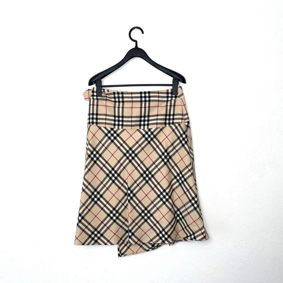 【田中 野夫 】BURBERRY LONDON ノバチェック スカート
