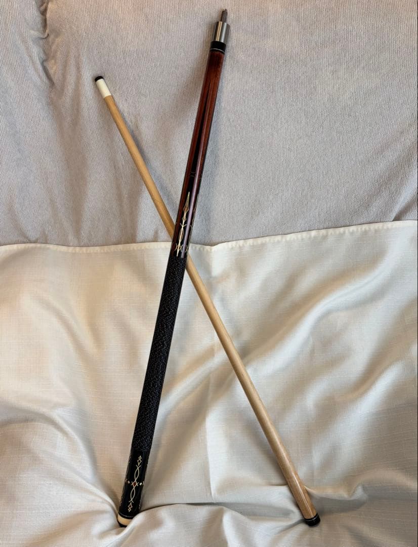 ビリヤードキュー 2本 ケース付き