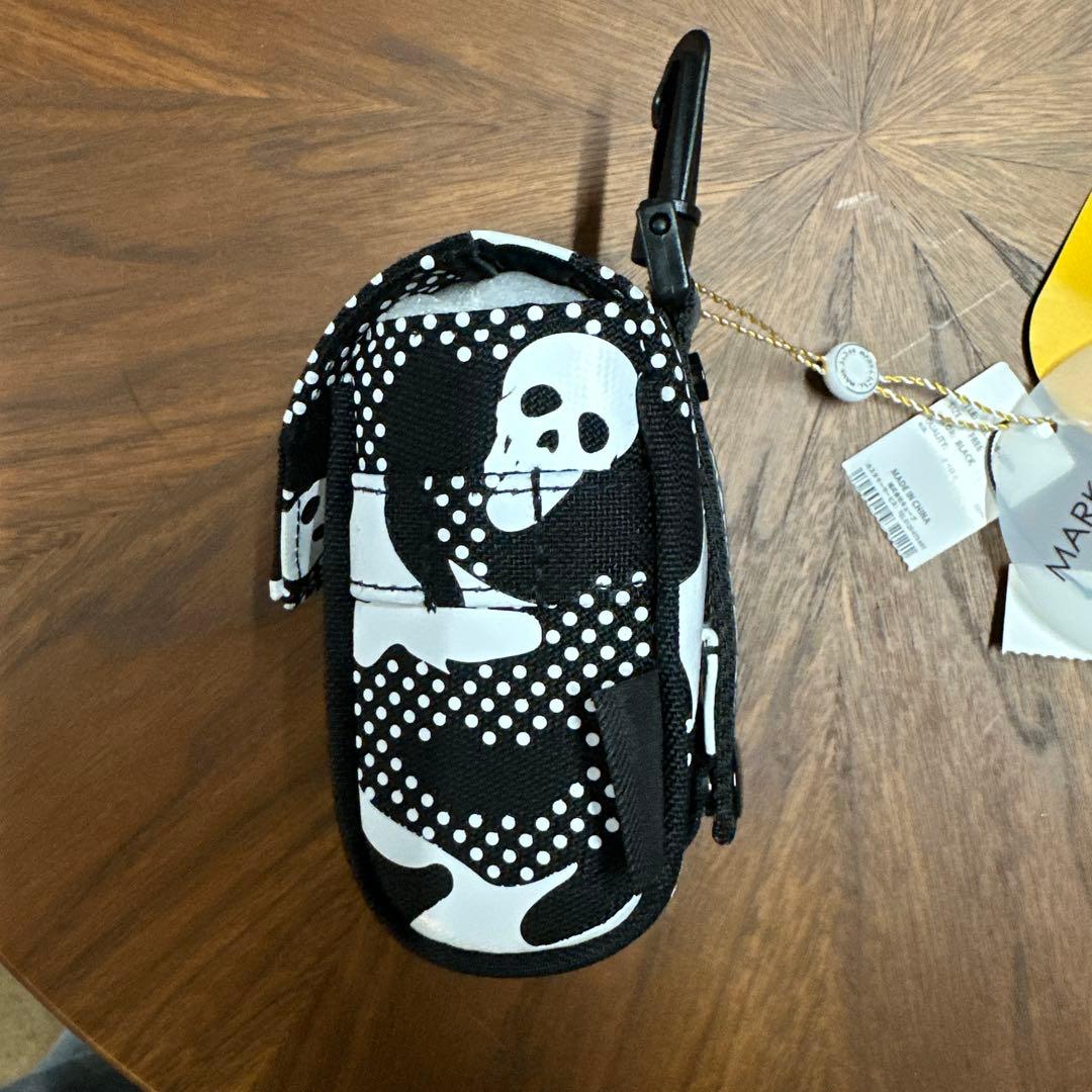 MARK & LONA マークアンドロナ ゴルフ用距離計ケース 総柄