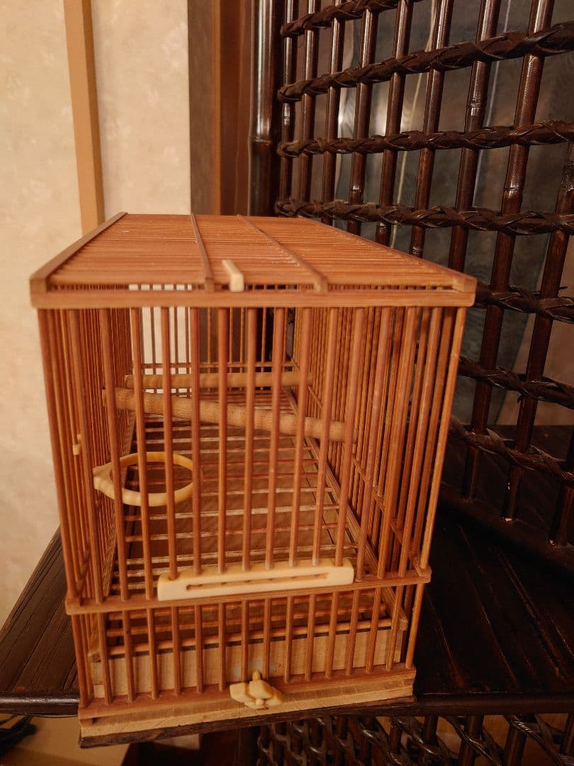 鳥かご メジロ籠 象牙調留具 竹 黒柿 二個セット 鳥籠、箱セット