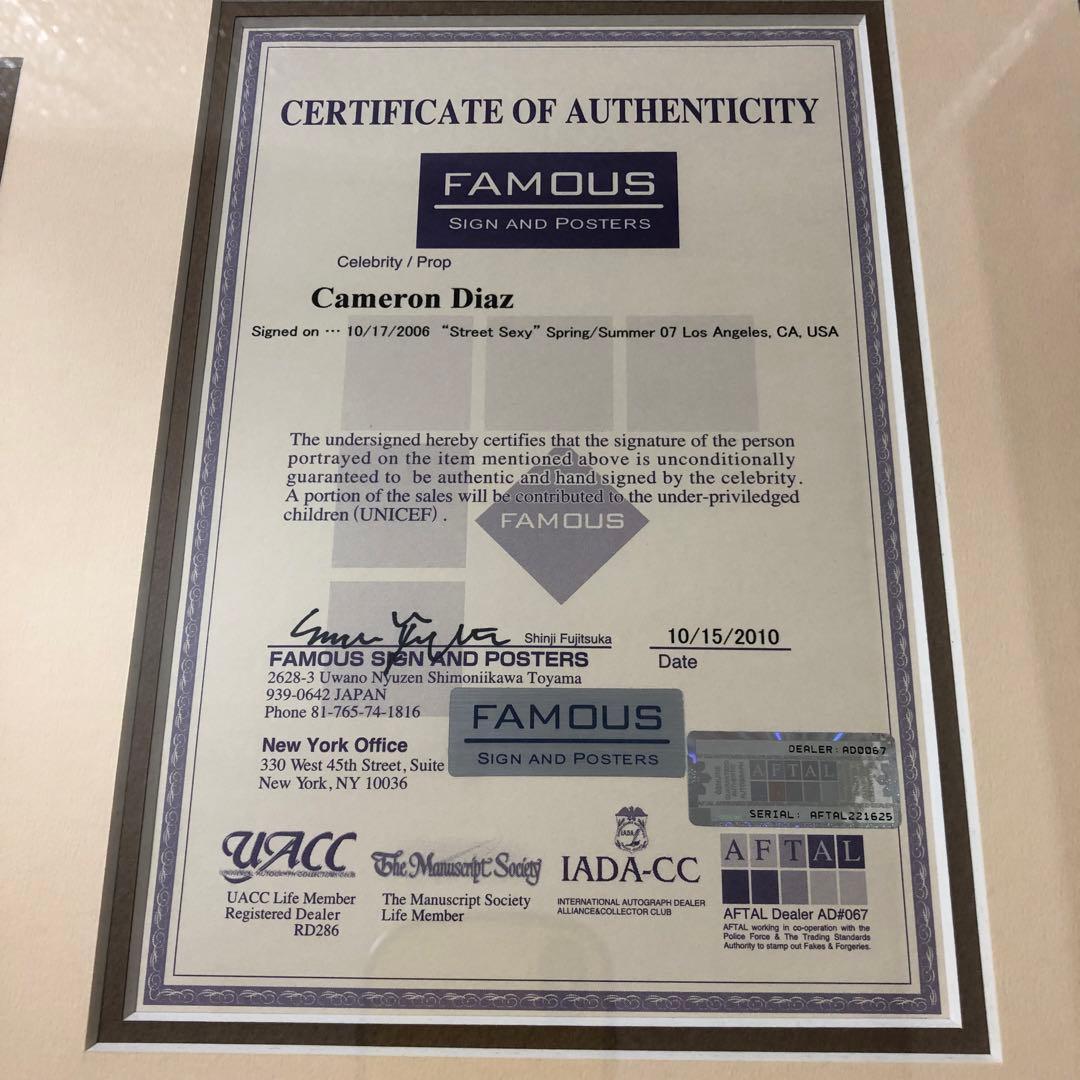 キャメロンディアス 直筆サイン 保証書付 映画 写真 額縁付