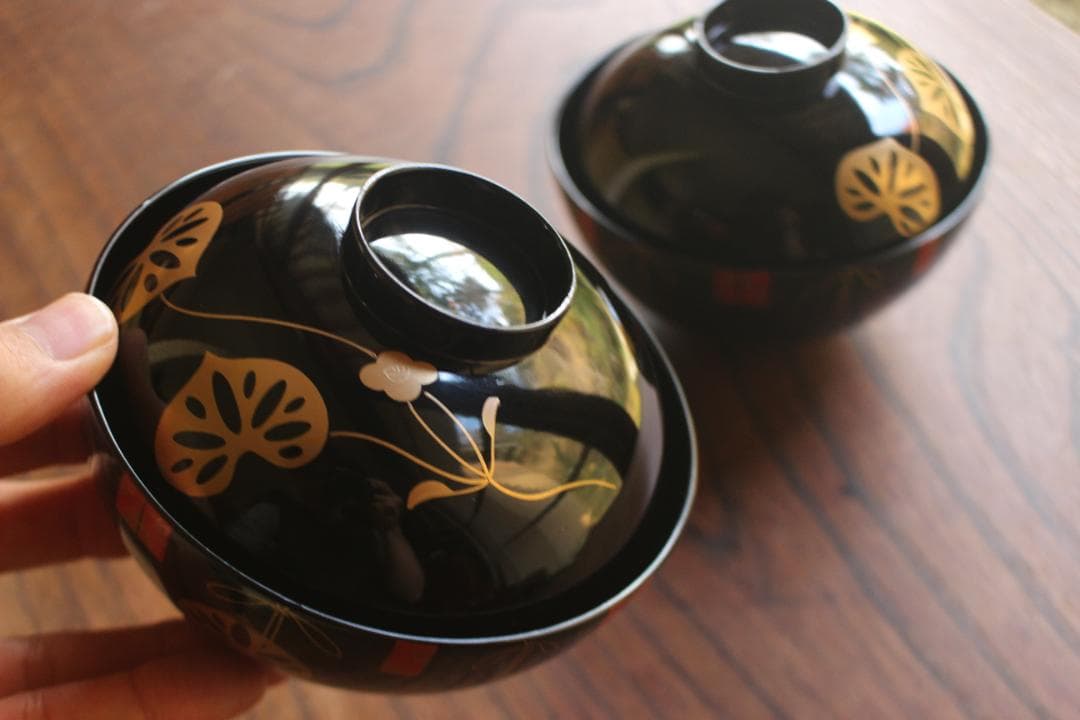 時代逸品！上質黒漆に極上水葵御所車蒔絵の映えるお椀2点（検輪島塗京塗蒔絵椀