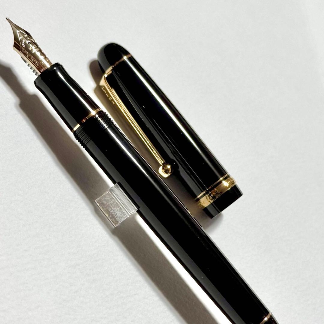 美品】パイロット 万年筆 カスタム74 極細字 万年筆 カスタム74 極細