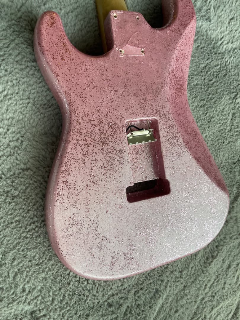 ジャンク品 ギター ボディ ネック塗料他