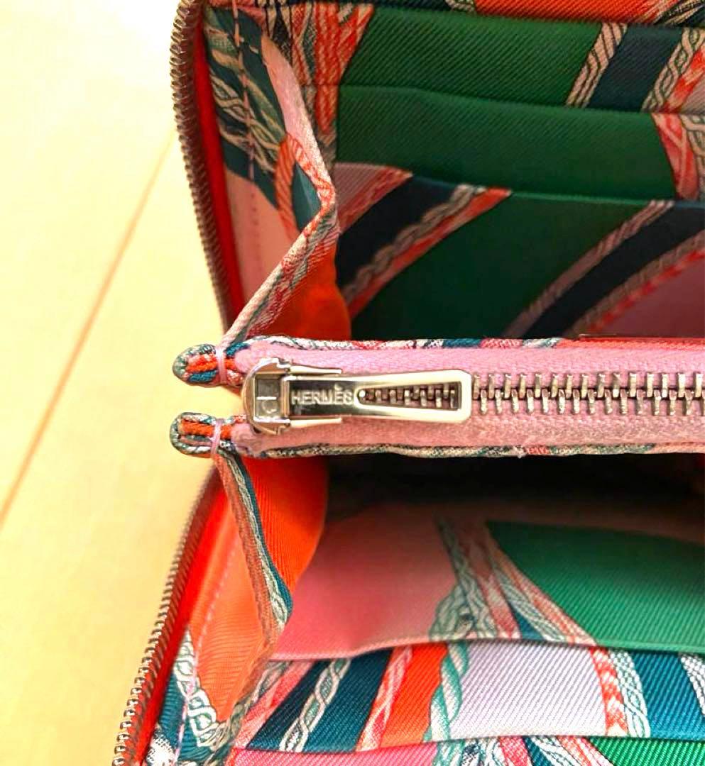 希少 エルメス アザップシルクイン コンパクトラウンドジップ ローブデュソワール