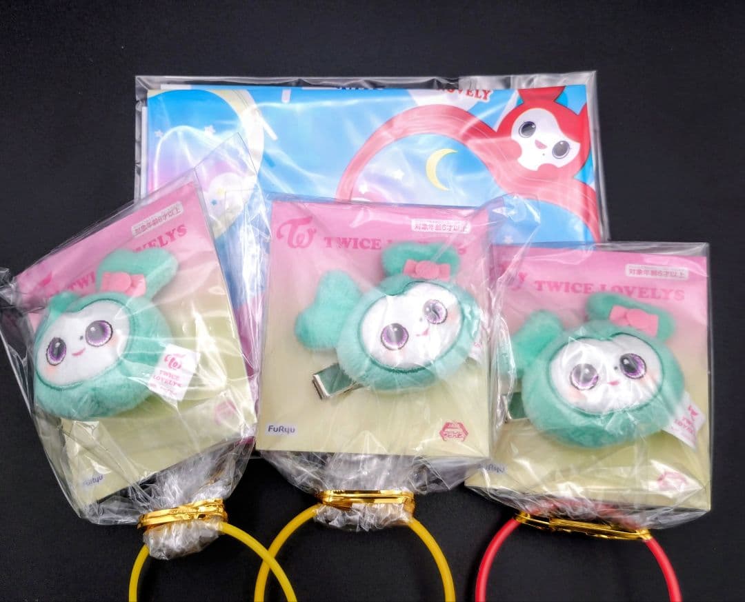 TWICE LOVERYS ミナ　おくるみマスコット＆ヘアピン　GIGO限定