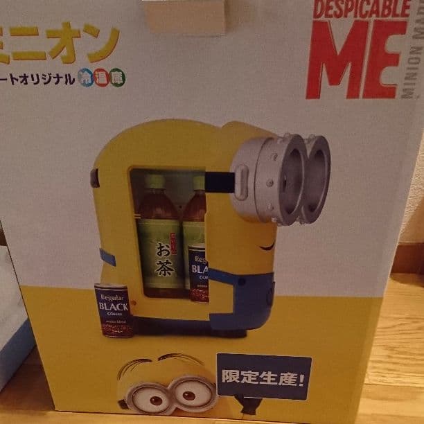 ミニオンズミニ冷蔵庫(非売品)の通販はau PAY マーケット - 輸入雑貨の