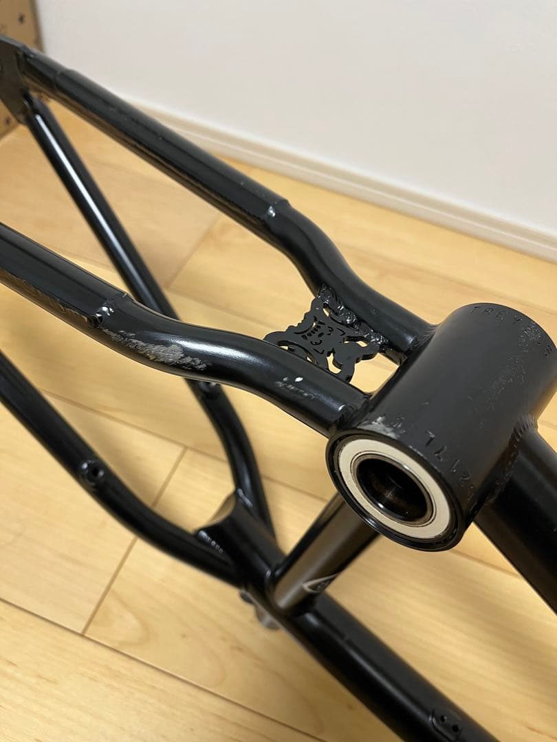 SUBROSA BMXフレーム Trey 20.5 BB付き
