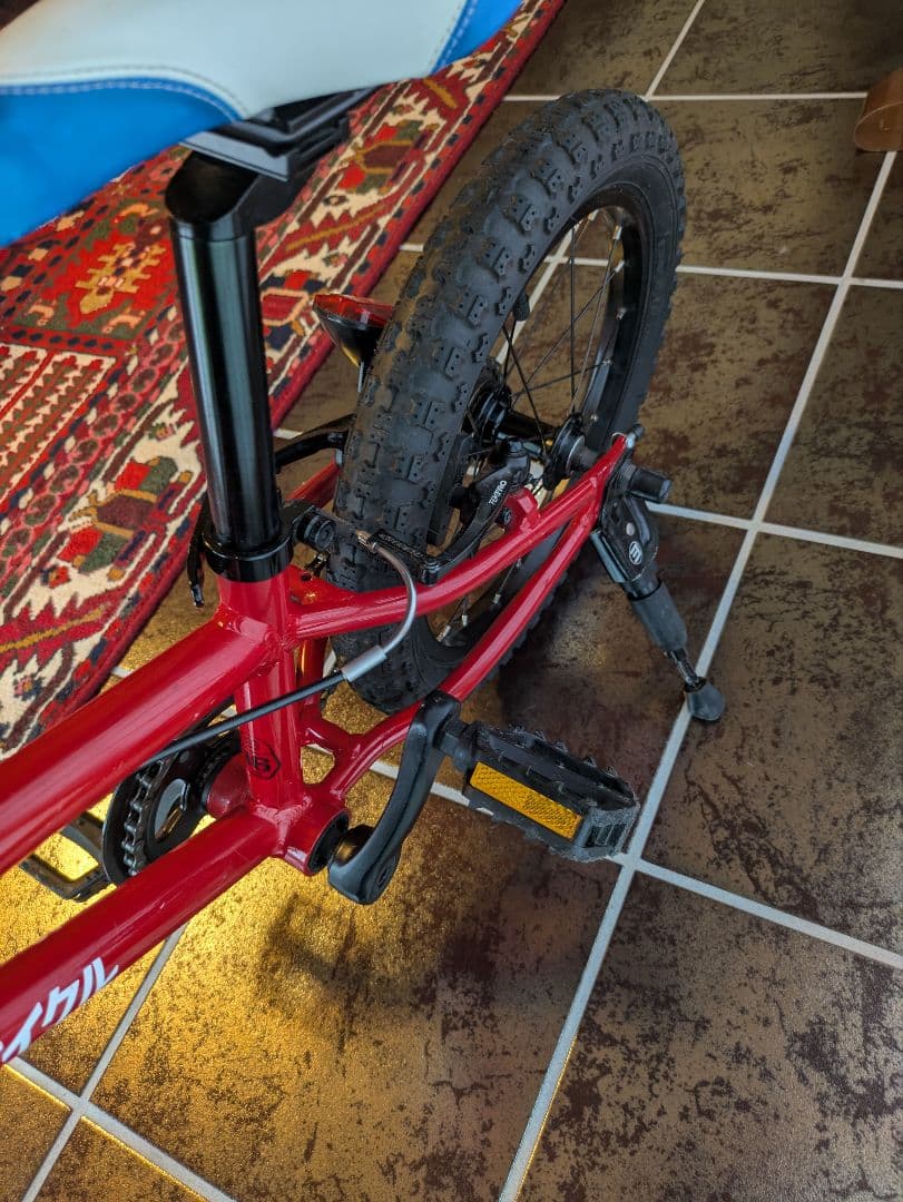 屋内保管】ヨツバサイクル 16インチ