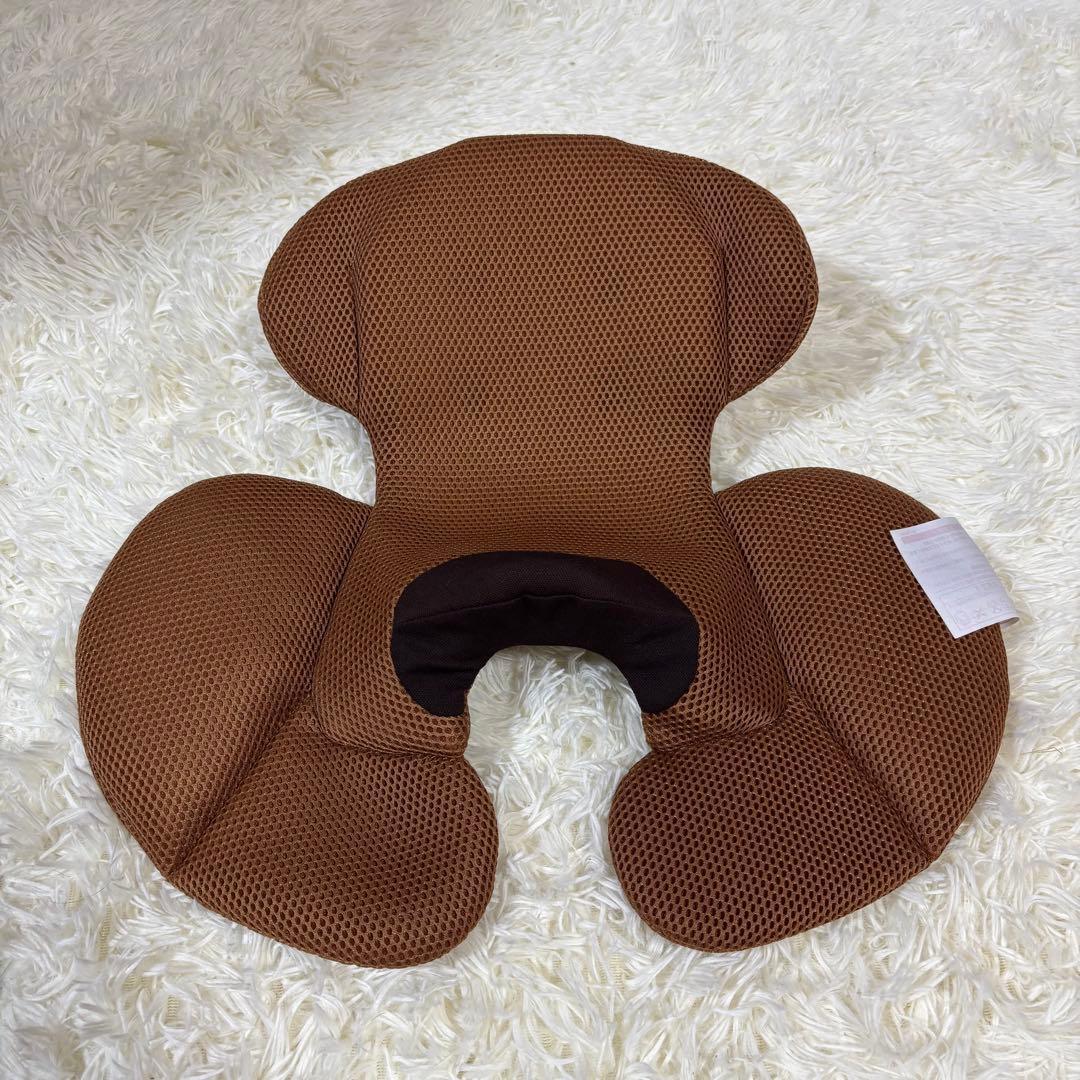 美品　AILEBEBE エールべべ クルットNT2 プラウド チャイルドシート