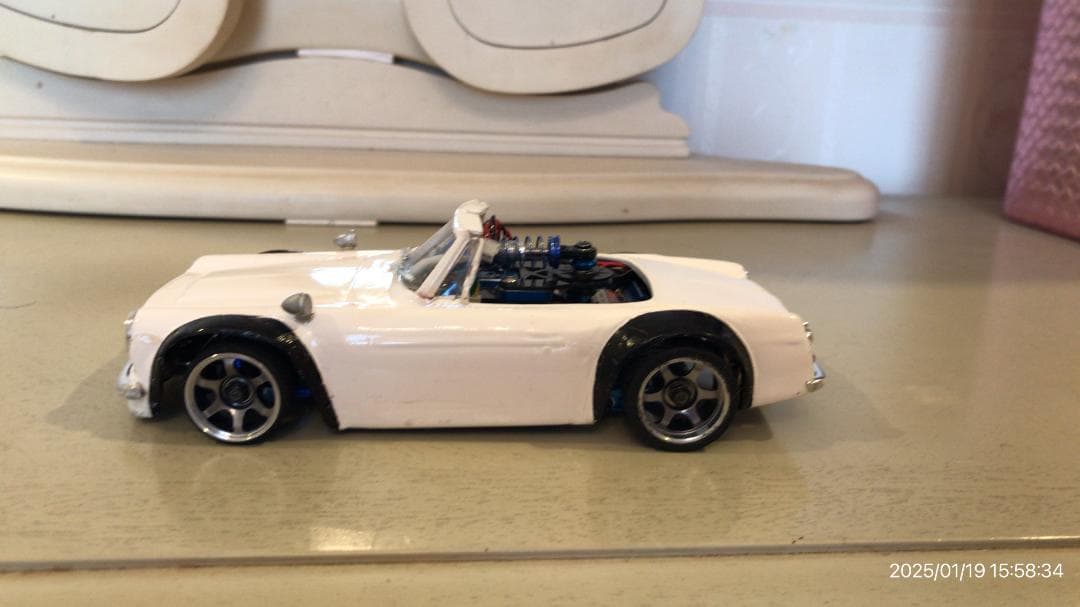 ミニッツ　世界に1台　プラボディ　フェアレディ　アルミタイヤライトマフラーLED