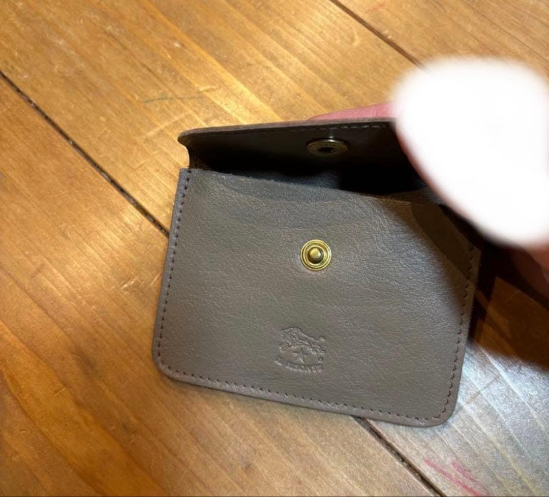 イルビゾンテ　コンパクトウォレット　カードケース