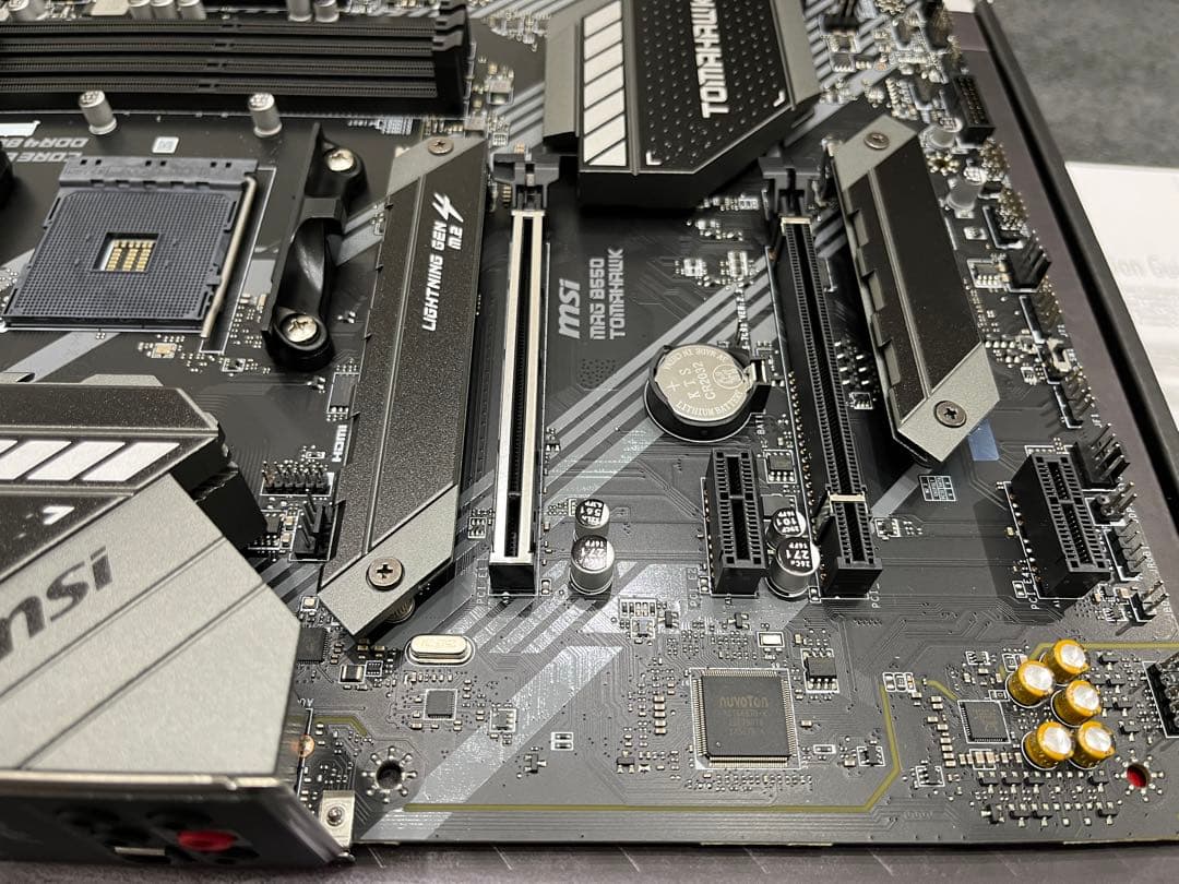 B550 TOMAHAWK, Ryzen7 5700X, メモリ32GBセット 【訳あり】MSI MAG