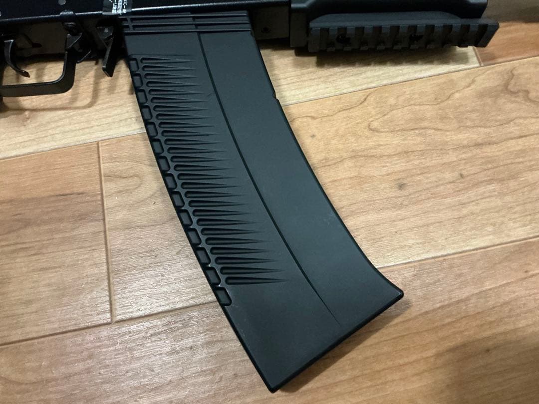 東京マルイSAIGA-12 SBS ガスガン