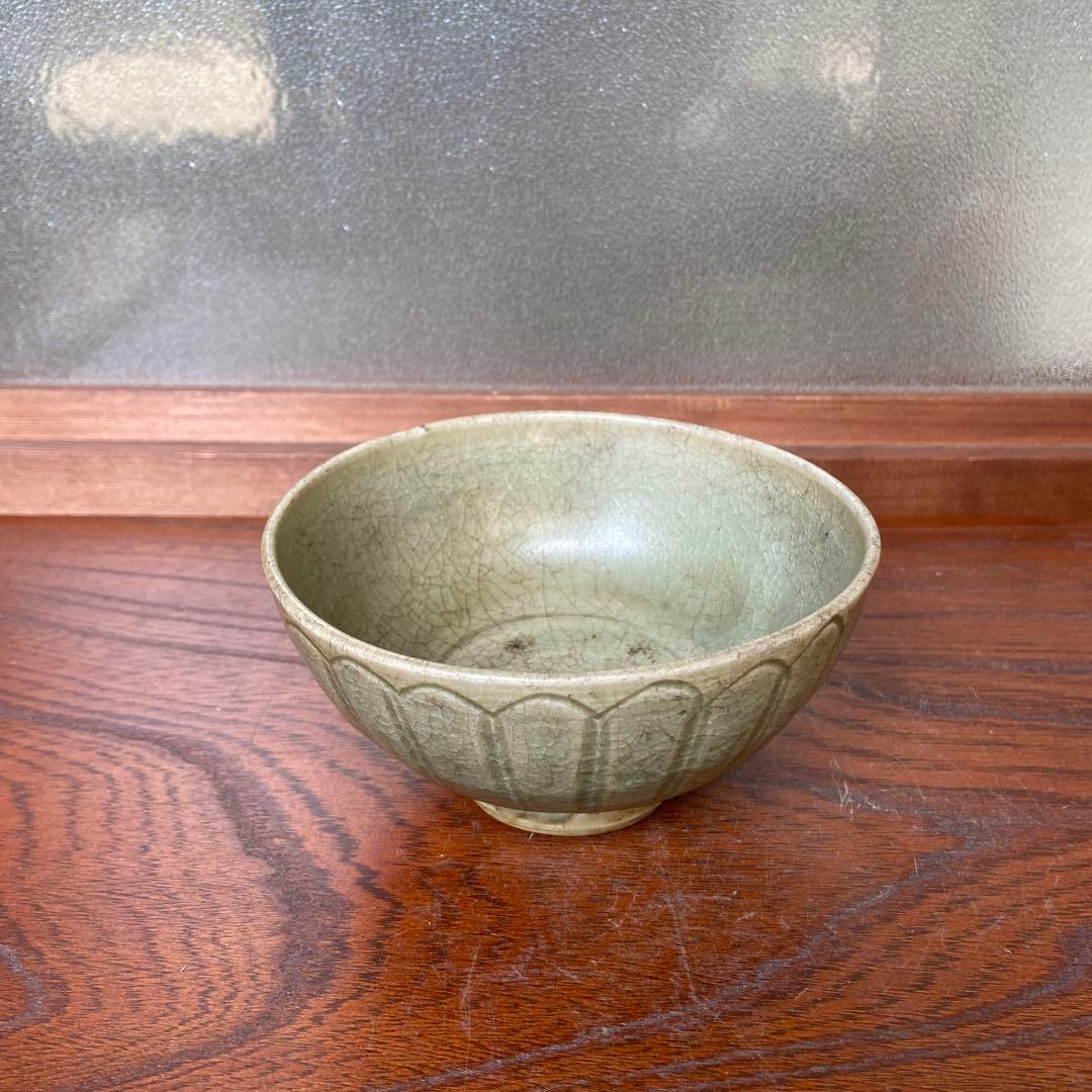 七官青磁蓮弁文碗 明時代 大徳寺箱書 ke様専用の通販はau PAY