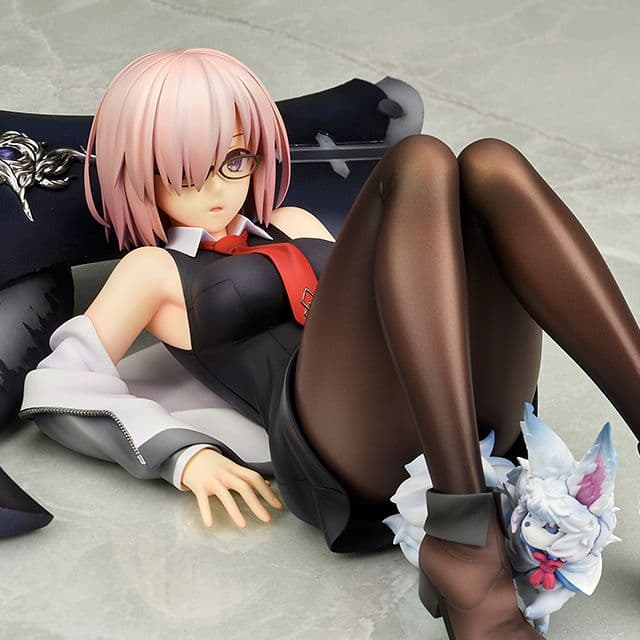 【期間限定セール中】Fate/Grand Order マシュ・キリエライト1/7 Amazon | Fate/Grand Order シールダー/マシュ・キリエライト 1/7 完成