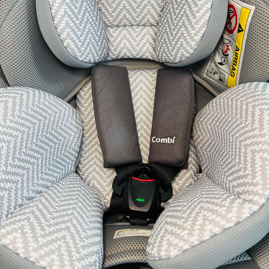 未使用級✨コンビクルムーヴスマート jn-570 チャイルドシート　グレー