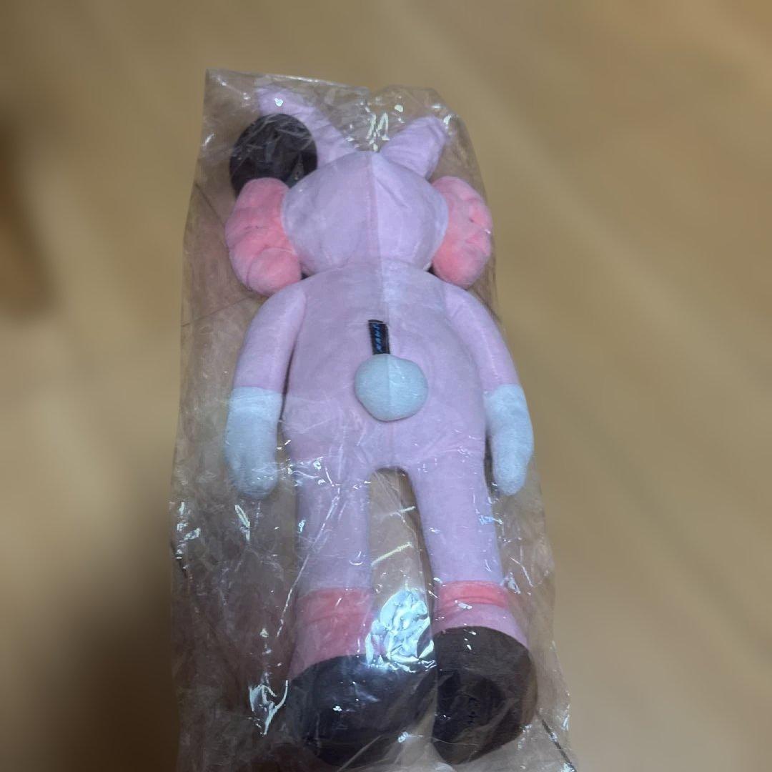 KAWS Seeing KAWS BFF ぬいぐるみ