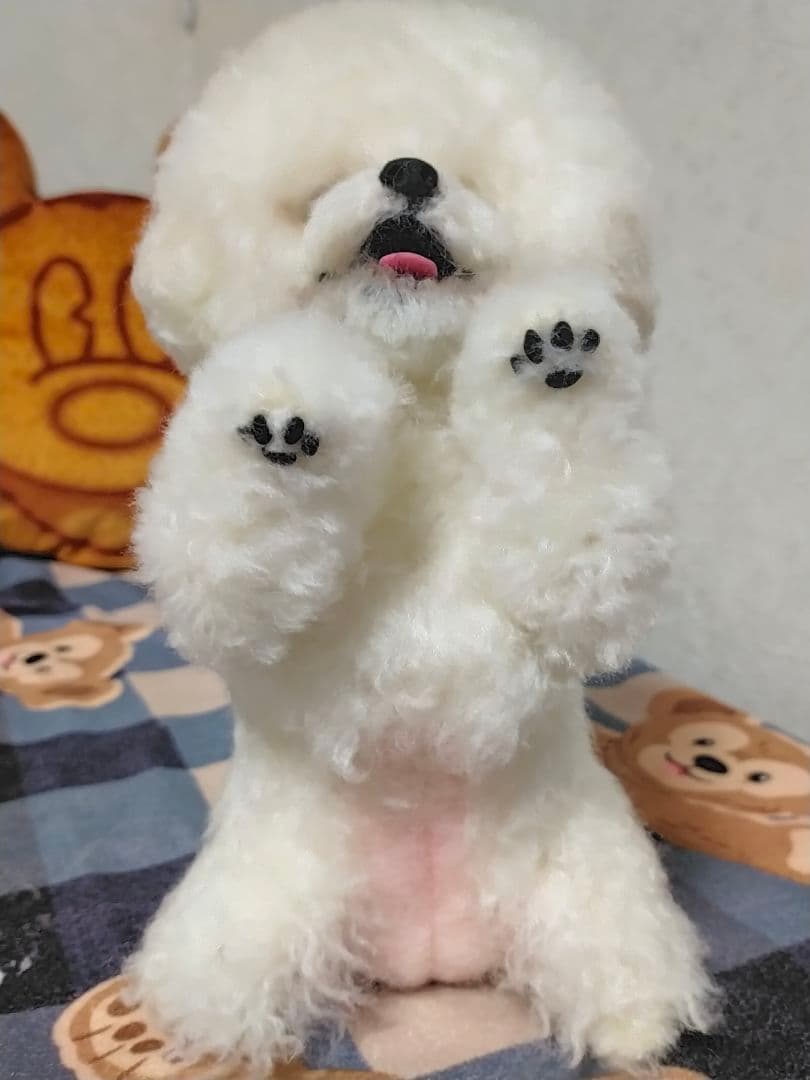 渡邉真由美♡招きワンコちょうだいポーズ。