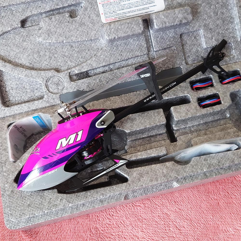 OMPHOBBY M1 ラジコン　シングルローター
