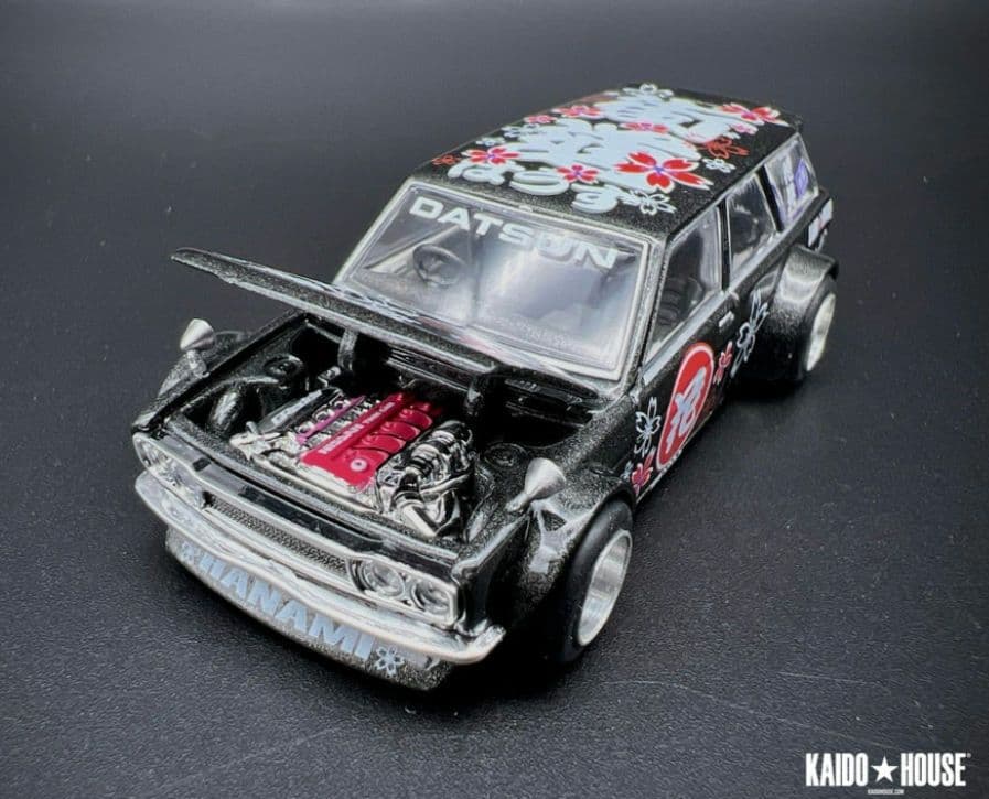 ダットサン510 ワゴンブラックリミテッド 5 +エクスクルーシブ・ピン