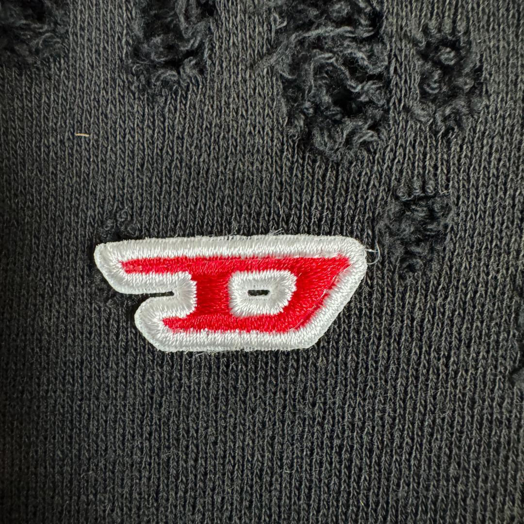 【新品☆完売モデル☆入手不可☆ダメージ】ディーゼル ウォッシュ加工 刺繍パーカー