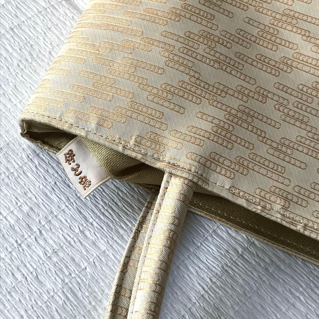 美品　伊と忠　金襴サブバッグ　観世水柄