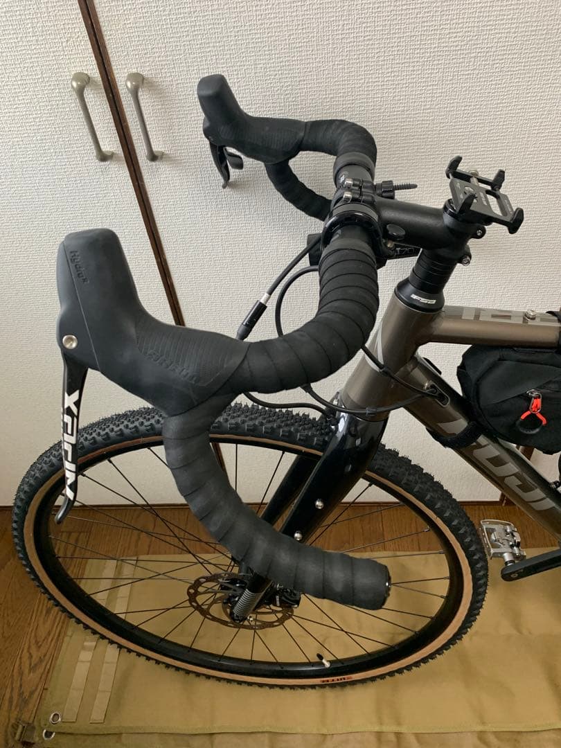 引き取り限定(神戸) fuji JARI 1.3 Sram Apex 他おまけ付