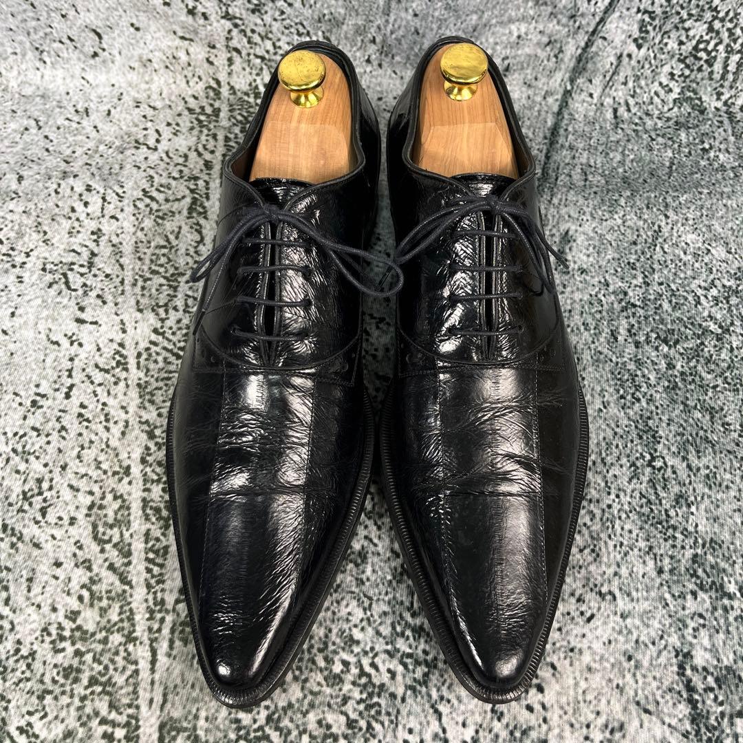 ドルチェアンドガッバーナ ドレスシューズ エンボス加工 ブラック