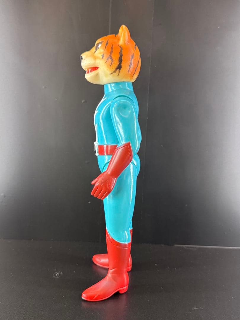 メル【タイガーセブン】ブルマァク 旧バンダイ マルサン 無版権 パチソフビ