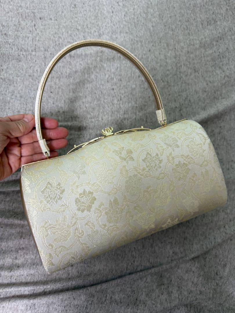 成人式⭐︎アイボリー 花柄 和装用バッグ 草履セット　used