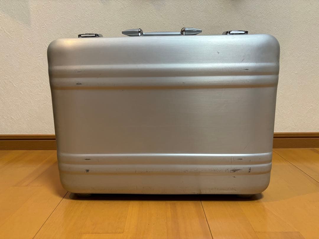 ZERO HALLIBURTON アルミ アタッシュケース
