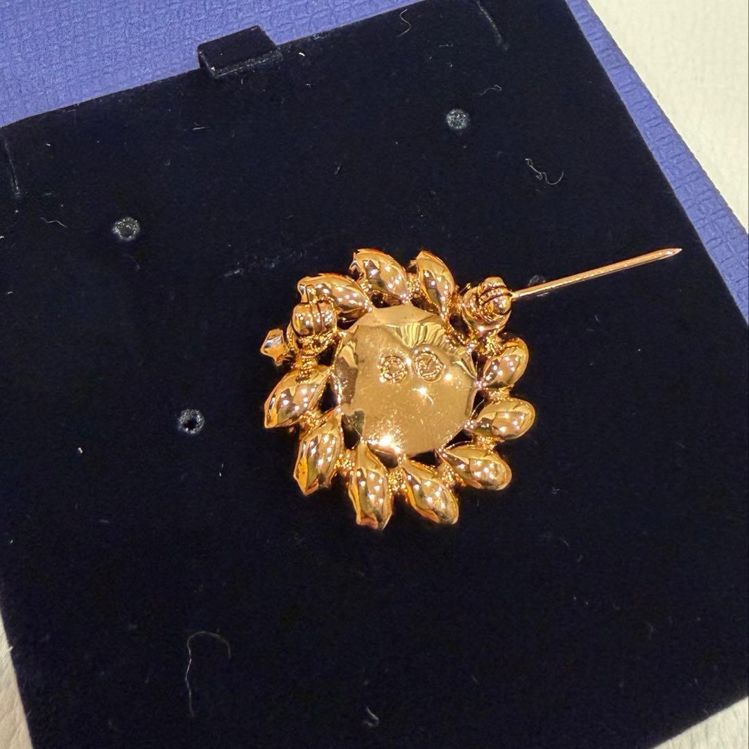 スワロフスキー フラワーモチーフ パヴェ ブルー ブローチ セレモニー