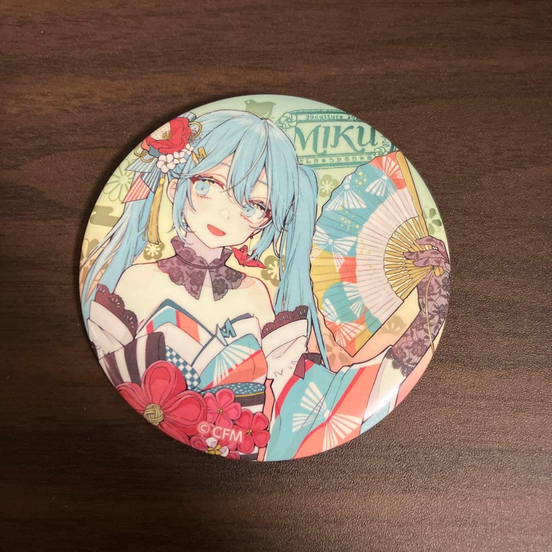 39culture 2020 world 初音ミク 缶バッジ 赤倉 - メルカリ