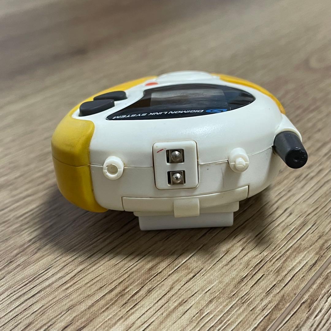 デジモンアドベンチャー02 D-3 version3 ホワイト&イエロー