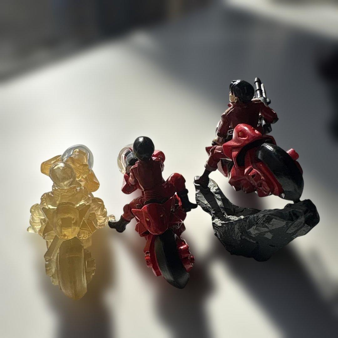 海洋堂　アキラフィギュアセット16個