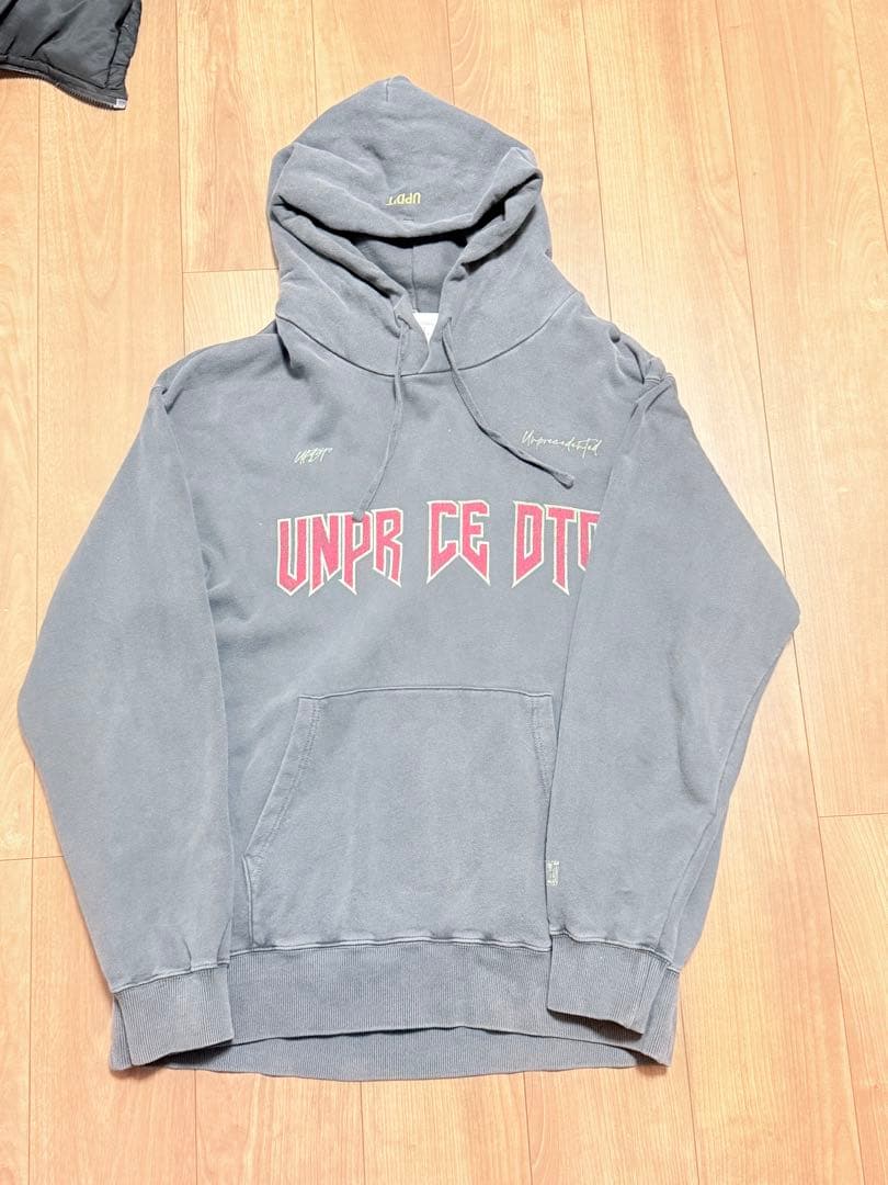 UPD’T UNPR CE DTD ロゴ　パーカー updt 武尊